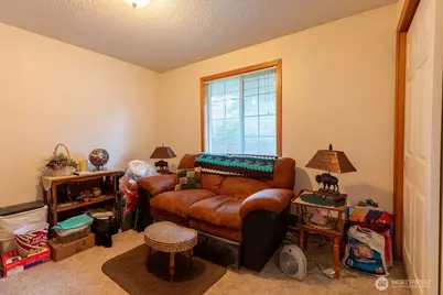 531 Collins Street, Forks, WA 98331 - Photo 18