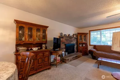 531 Collins Street, Forks, WA 98331 - Photo 6