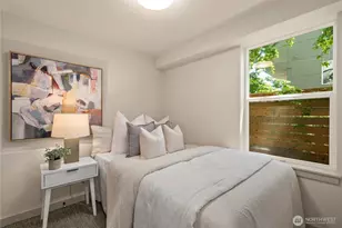 922 B N 35th St, Seattle, WA 98103 - Photo 24