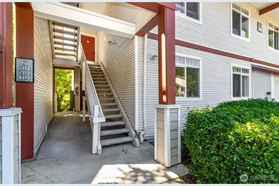 14821 29th Avenue W. #K101, Lynnwood, WA 98087 - Photo 2
