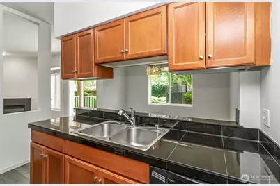14821 29th Avenue W. #K101, Lynnwood, WA 98087 - Photo 18