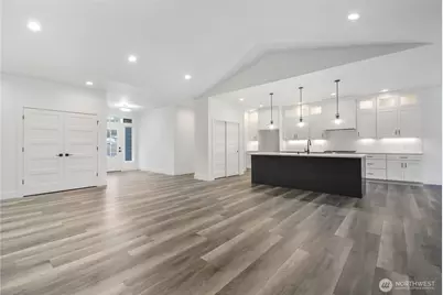 2517 197th Street NE, Arlington, WA 98223 - Photo 4