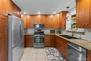 11621 Farwest Dr SW, Lakewood, WA 98498 - Photo 18