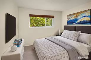 2501 Canterbury Ln E, Seattle, WA 98112 - Photo 10