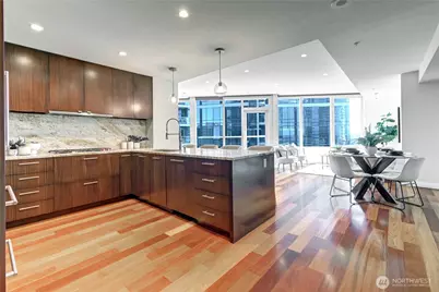 500 106th Avenue NE #3109, Bellevue, WA 98004 - Photo 10