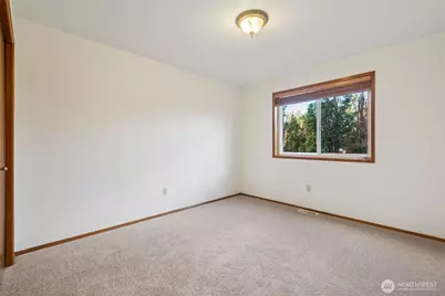 537 Burger Place, Enumclaw, WA 98022 - Photo 18