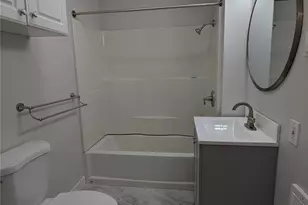 1812 Amhurst St SE, Olympia, WA 98501 - Photo 10