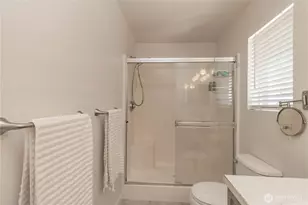 9002 65th Ave E, Puyallup, WA 98371 - Photo 24