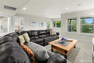 2744 NW Pine Cone Pl, Issaquah, WA 98027 - Photo 32