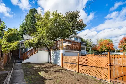 2305 24th Avenue S, Seattle, WA 98144 - Photo 28