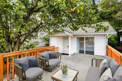 2305 24th Avenue S, Seattle, WA 98144 - Photo 26