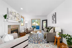 14348 Wallingford Ave N, Seattle, WA 98133 - Photo 2