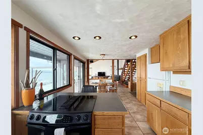 11 H  South Beach, Hat Island, WA 98206 - Photo 14