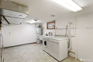 7400 32nd Ave NW, Seattle, WA 98117 - Photo 22