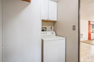 27054 235th Ct SE, Maple Valley, WA 98038 - Photo 16