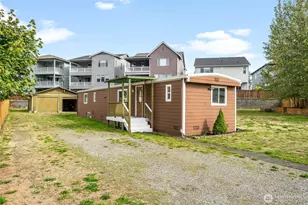 27054 235th Ct SE, Maple Valley, WA 98038 - Photo 2