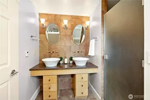 15865 Northup Way, Bellevue, WA 98008 - Photo 26