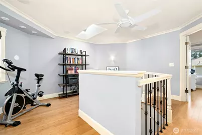 15865 Northup Way #41, Bellevue, WA 98008 - Photo 22