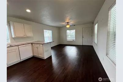 2101 S 324th Street #98, Federal Way, WA 98003 - Photo 12