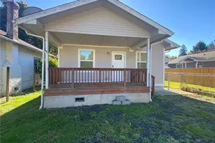 320 C St, South Bend, WA 98586 - Photo 2