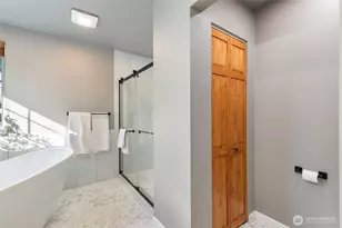 23124 NE 8th Pl, Sammamish, WA 98074 - Photo 26