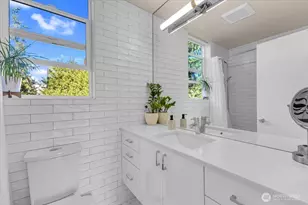 1602 E Marion St, Seattle, WA 98122 - Photo 16