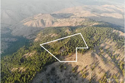 3050 Stiss Canyon, Wenatchee, WA 98801 - Photo 2