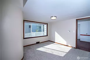 203 N Walnut St, Ellensburg, WA 98926 - Photo 10