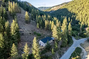 10642 Merry Canyon, Leavenworth, WA 98826 - Photo 6