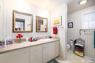 1410 S 10th Street, Mount Vernon, WA 98274 - Photo 22