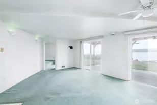 2711 Day Island Blvd W, University Place, WA 98466 - Photo 12