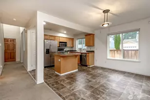 12805 169th St Ct E, Puyallup, WA 98374 - Photo 8