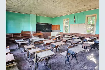 4200 Sharpe Lane, Anacortes, WA 98221 - Photo 10