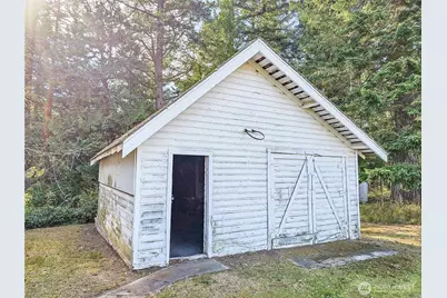 4200 Sharpe Lane, Anacortes, WA 98221 - Photo 32