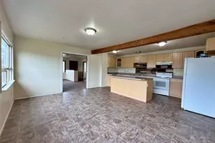 219 Mossyrock Ave, Mossyrock, WA 98564 - Photo 4