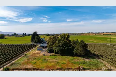 10901 N Pioneer Road, Prosser, WA 99350 - Photo 2