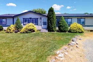 97 Columbia Rd, Burbank, WA 99323 - Photo 1