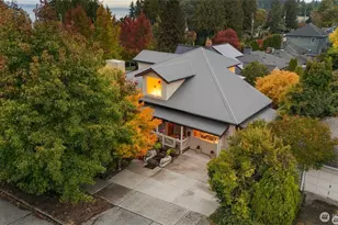 4712 SW Brace Point Dr, Seattle, WA 98136 - Photo 2