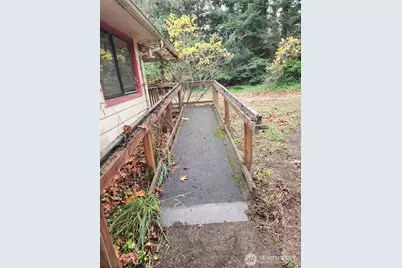 1844 Monroe Rd, Port Angeles, WA 98362 - Photo 6