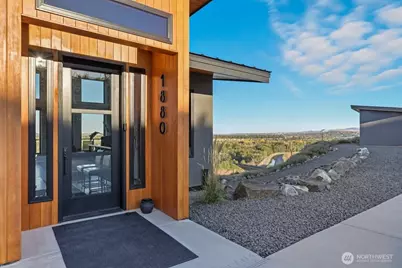 1880 Artemis Rdg, West Richland, WA 99353 - Photo 2