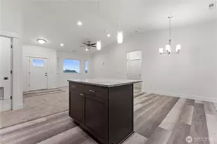 725 P Street NE, Quincy, WA 98848 - Photo 6