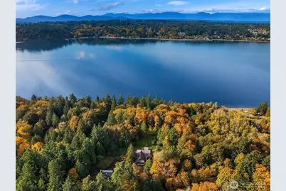 5815 NE Baker Hill Road, Bainbridge Island, WA 98110 - Photo 4