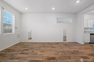 11529 NE 28th St, Vancouver, WA 98682 - Photo 8