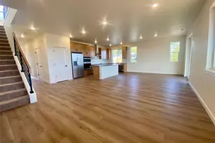 613 103rd Ct SE, Lake Stevens, WA 98258 - Photo 8