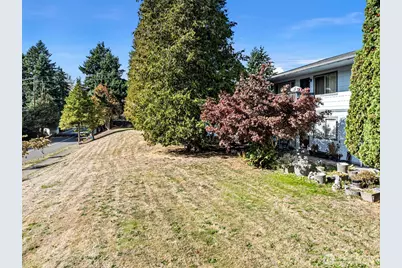 610 McKinnon Avenue, Sumner, WA 98390 - Photo 8