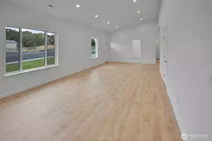 114 S Elder, Soap Lake, WA 98851 - Photo 6