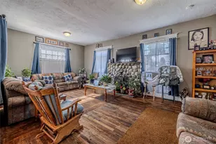 221 Okanogan Ave, Wenatchee, WA 98801 - Photo 8