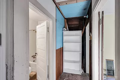 5727 Lombard Avenue, Everett, WA 98203 - Photo 4