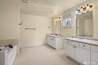 1305 Foreman Road, DuPont, WA 98327 - Photo 32