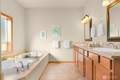 1378 W Smith Road, Ferndale, WA 98248 - Photo 20